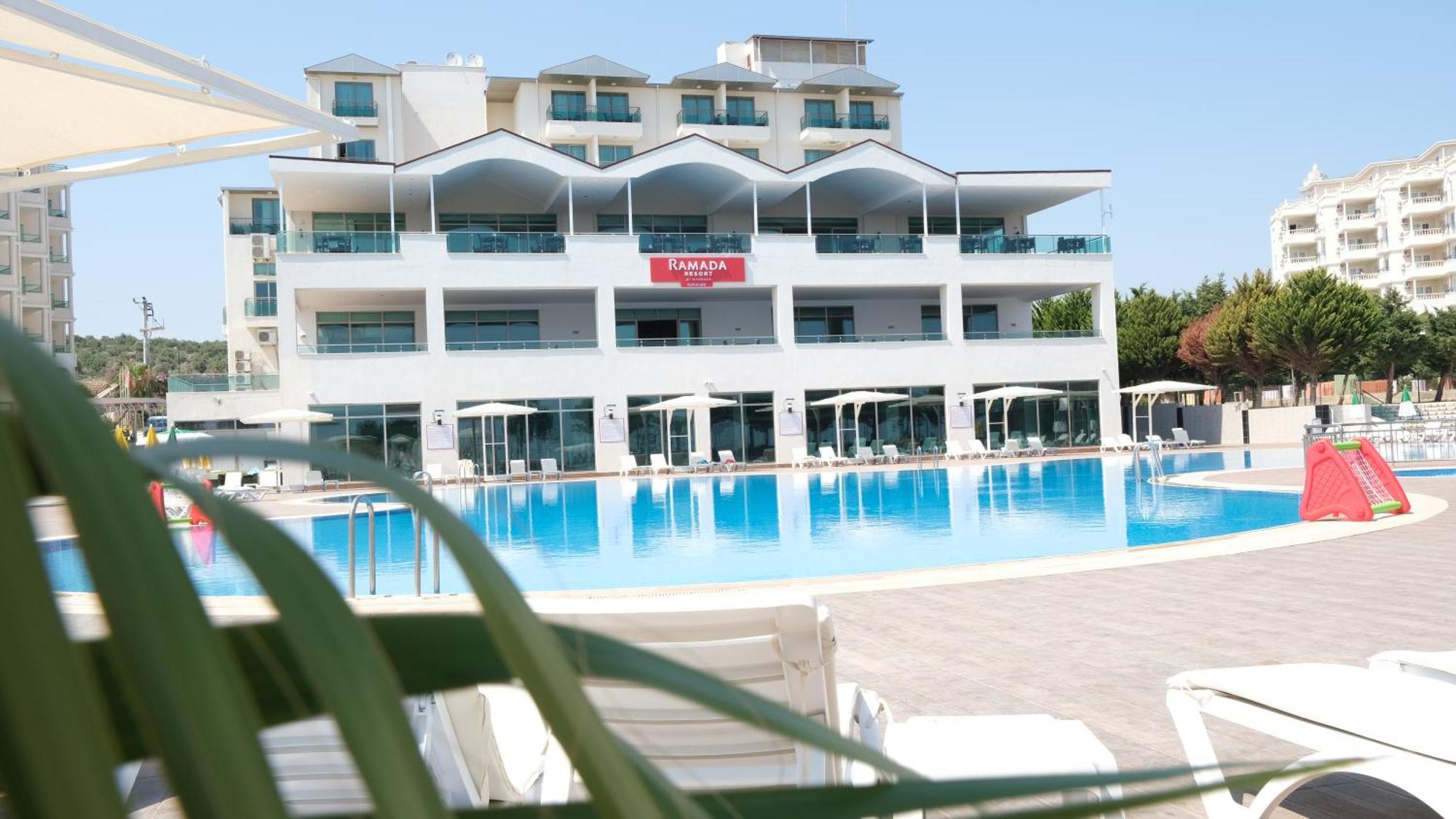 Ramada Resort By Wyndham キスカレッセ エクステリア 写真